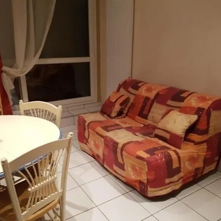 Lägenhet Besse-et-saint-anastaise-super Besse, 1 Piece, 4 Personnes - Fr-1-395-27 *